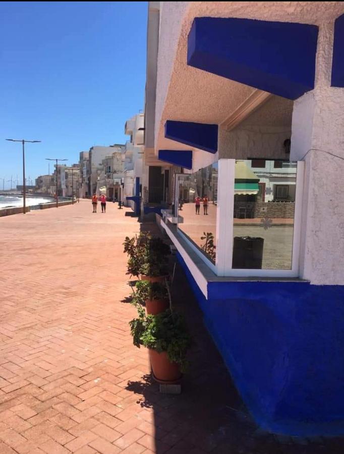 Seaview Pozo Izquierdo Villa ภายนอก รูปภาพ